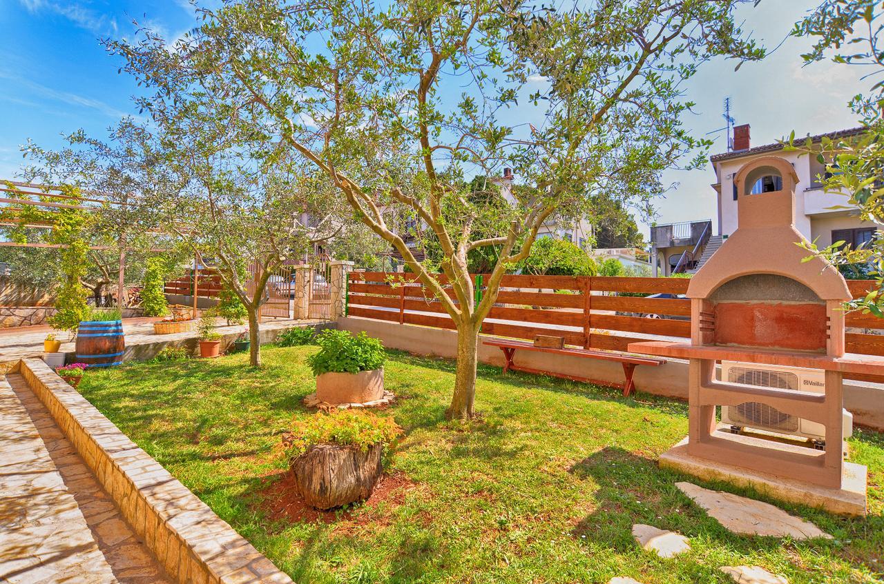 Apartments Chiara 877 Pula Exterior foto